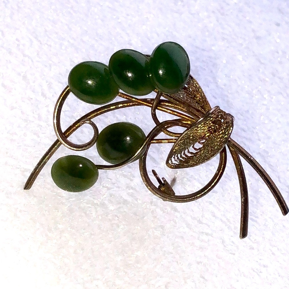 Vintage gold plated Jade Jadeite branch pin